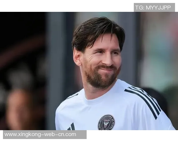 梅西赛场高光瞬间全网疯传引爆球迷热议成为足球视频最火球星